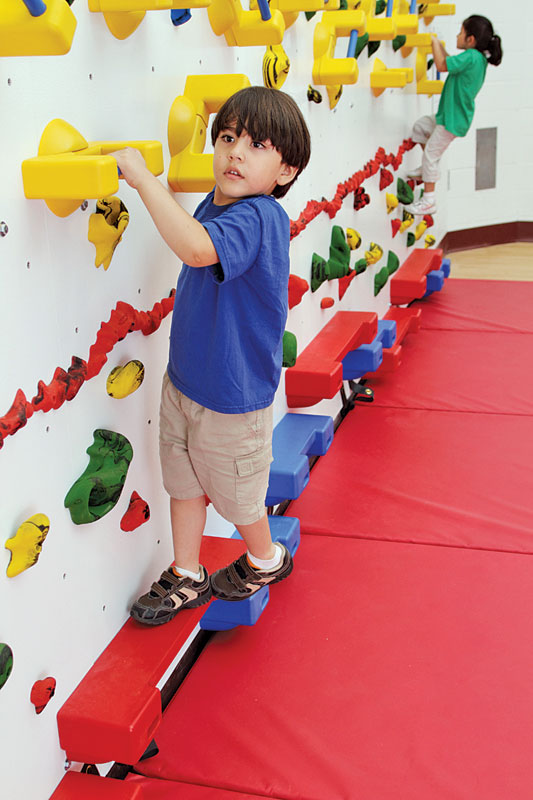 12' Adaptive™ Traverse Wall®